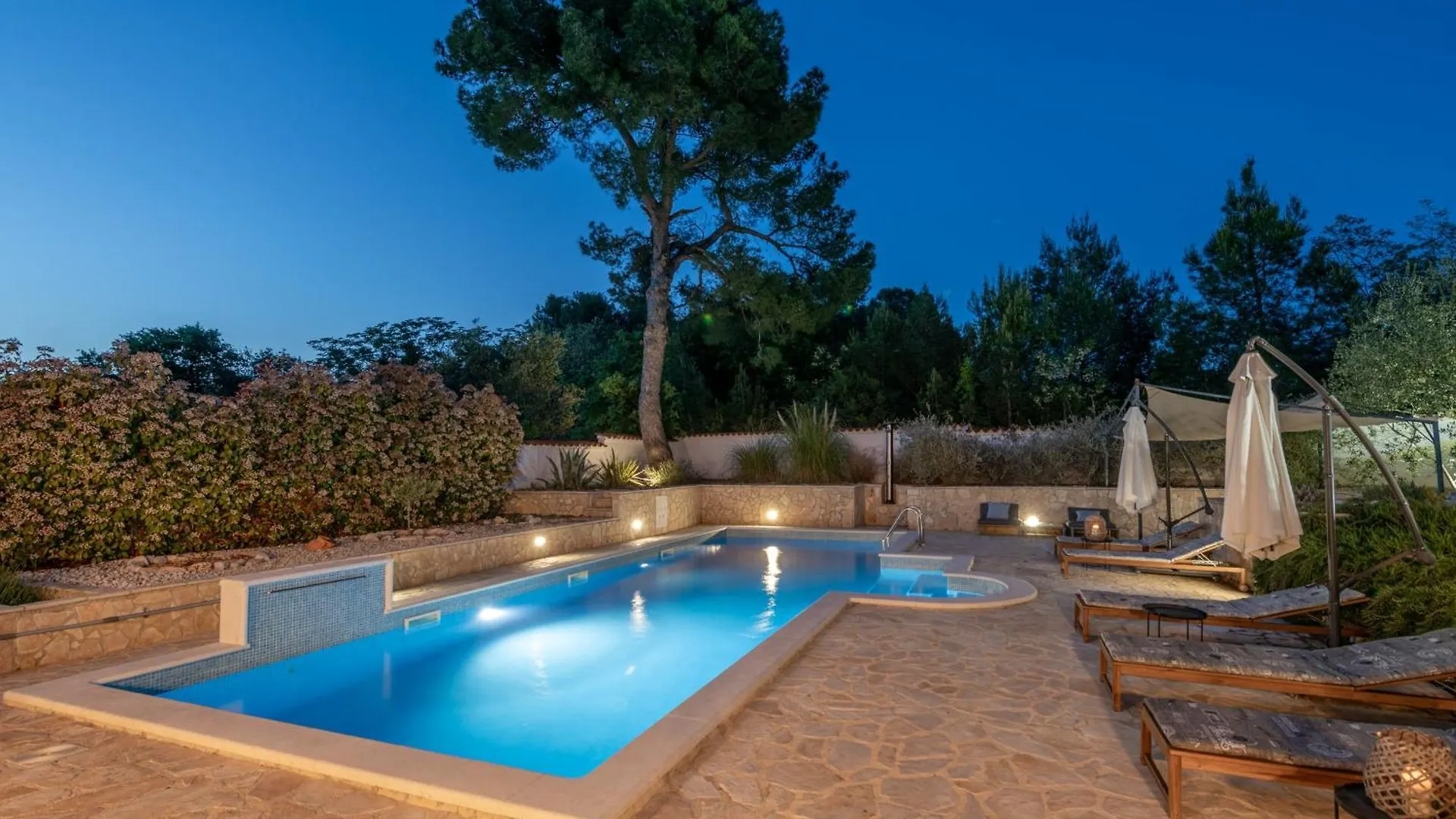 Villa Allegra Istriana In Fazana With Sea View & Spa